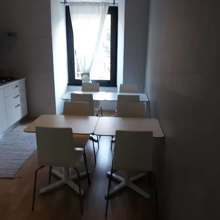 Gmatt Nocleg ze śniadaniem 2*